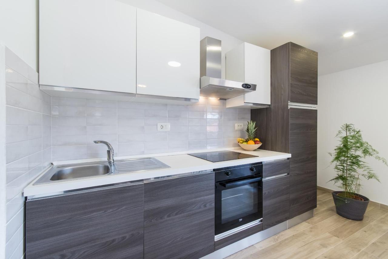 Apartment Finta Rogotin Buitenkant foto